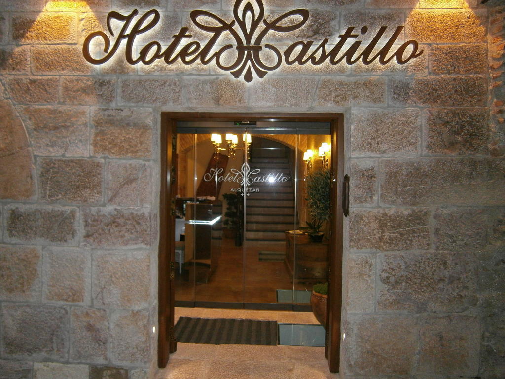 Hotel Castillo Alquézar Exteriör bild