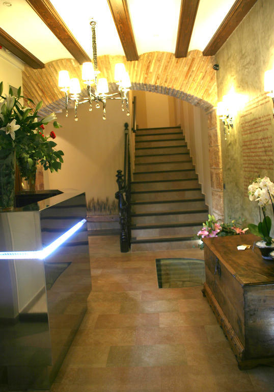 Hotel Castillo Alquézar Exteriör bild