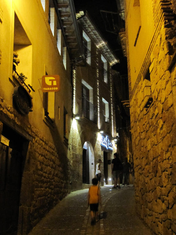 Hotel Castillo Alquézar Exteriör bild